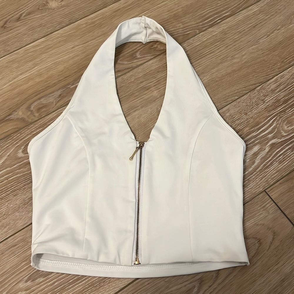 White crop top